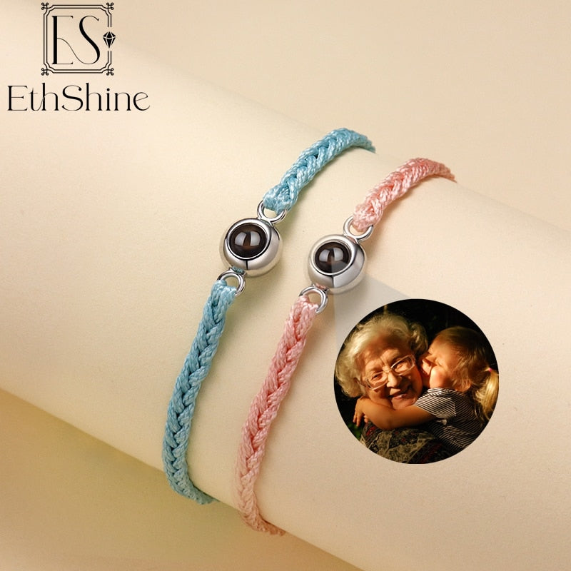 Personalized Circle Photo Projection Bracelet - Couples  Custom Jewelry  Lover Family Keepsake